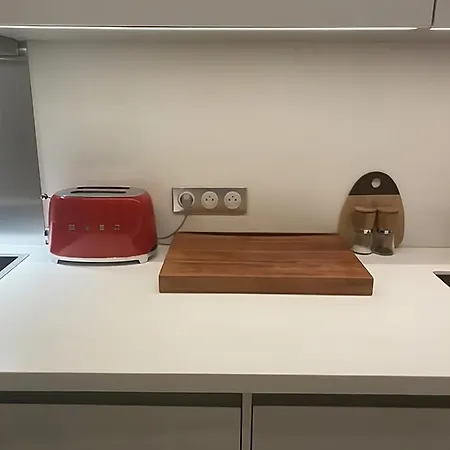 New Near Champs Elysees Apartment Paris